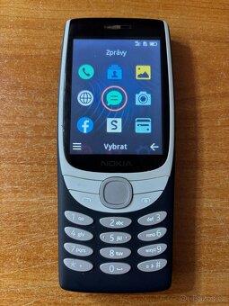 Nokia 8210 4G - 2