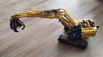 Lego Technic 42002 - 2