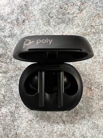 Sluchátka Poly Voyager Free 60+ UC s pouzdrem, Zánovní - 2