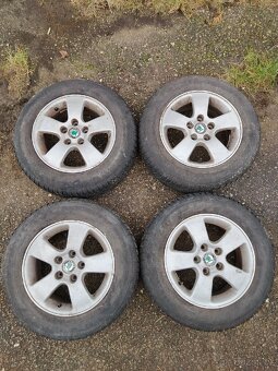 Sada zimních kol 195 65 R15 Škoda Octavia 2 - 2