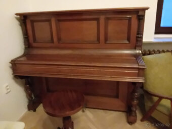 Piano - výrobce : Karl Buchta - 2
