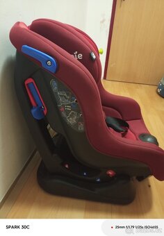 Autosedačka Joie 0 až 18kg - 2