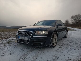 Audi A8 4,2 quattro - 2
