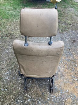 Suzuki samurai sedačka - 2