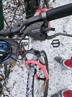 Dívčí kolo AUTHOR - 2