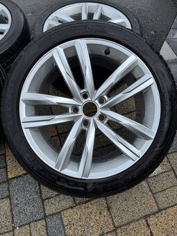 Passat b8 r18 5x112 dartford - 2