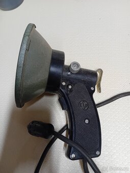 Montážní lampa - 2