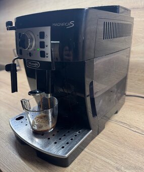 Delonghi Magnifica S - 2