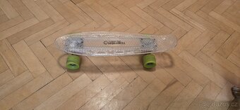 Skateboard svítivý - 2