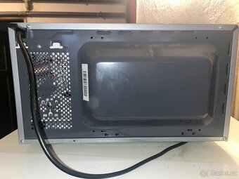 mikrovlnka sharp - 2