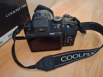 Nikon Coolpix P500 - 2