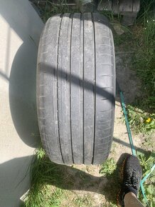 Letní pneu Dunlop 225 45 r18 - 2