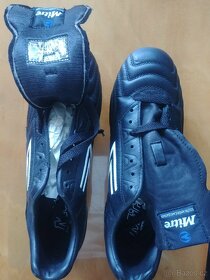 Kopačky značky Mitre vel. 41,5 - 2