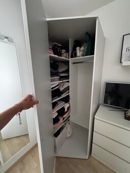 Šatní rohová skříň Kika - 2