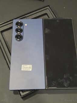 Samsung Galaxy Z Fold 6 12/512GB Modrý - 2
