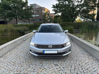 VW Passat B8 Highline 2.0 TDI, naj. 114 tis.km, 2019, manuál - 2
