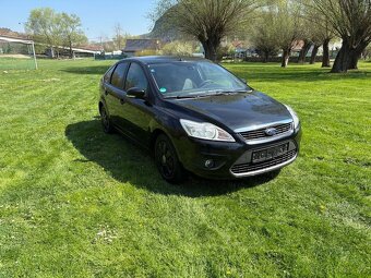 Ford Focus 1.8i 92kw, r.2010, 1.maj.,serviska, STK, klima - 2