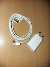USB cestovní nabíječka Apple Model : A1400 - 2