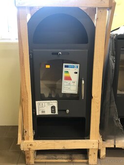 NOVÁ Kamna krbová O100, černá, 9kW + záruka - 2
