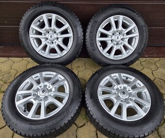 Zánovní zimní sada 16" 5x114,3 Renault TRAFIC 205/65/16C - 2