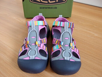 Dětské outdoorové sandály zn. Keen v. 38 - NOVÉ - 2