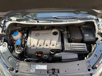VW Touran 2.0 TDI 103kW, po kompletním servisu - 2