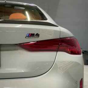Zadní světla pro BMW 4 a M4. Nové včetně ochrané PPF folie. - 2