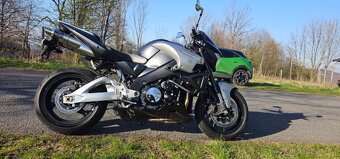 Suzuki B-king - 2