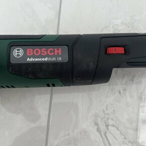 Multibruska Bosch AdvancedMulti 18 (bez baterie) - 2