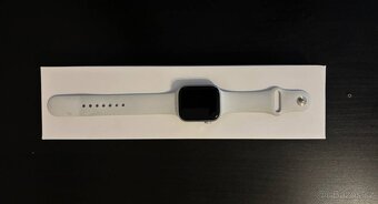 Apple Watch Series 8 45mm – záruka do 11/25 - 2