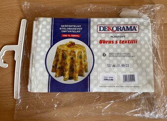 Ubrus Dekorama - 2
