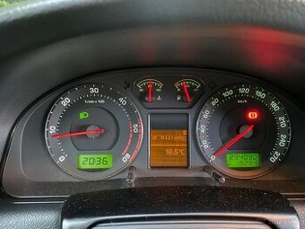 Škoda Superb 2.5 tdi - 2