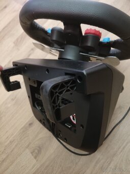 Logitech G29 Driving force - 2