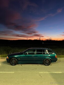 BMW E36 320i - 2