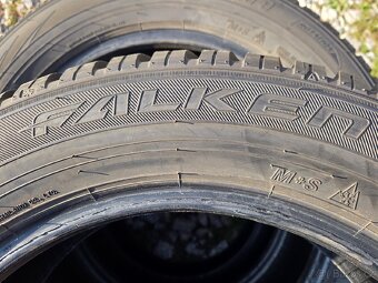 Zánovní zimní pneu Falken Eurowinter HS01 195/60/16 - 2