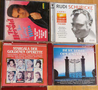 CD s převážně klasikou hudbou. - 2