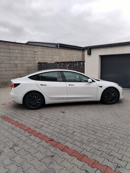 Tesla model 3 Long Range Dual Motor 2022 AMD Ryzen - 2