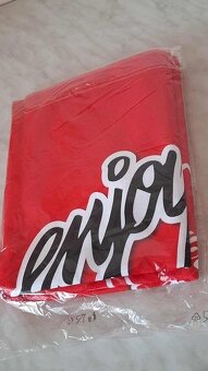 VELKÁ ORIGINAL OSUŠKA COCA-COLA, rychleschnoucí, 180 x 100 c - 2