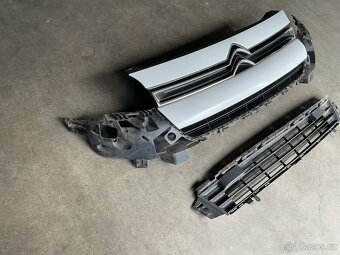 Citroen Berlingo - přední maska. 2015 - 2