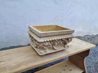 KRÁSNÝ FRANCOUZSKÝ KVĚTINÁČ - PÍSKOVEC - 2