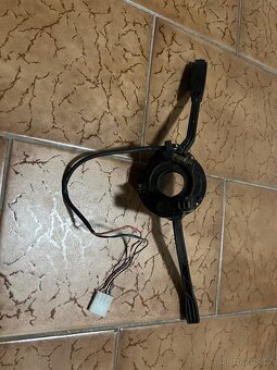 Přepínače pod volant golf II - 2