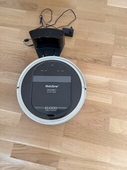 prodám robotický vysavač - 2
