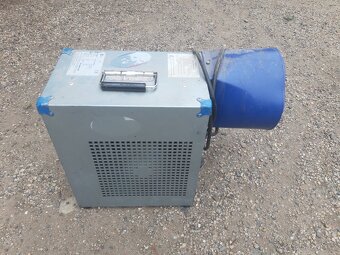 Ventilátor k nafukovacímu hradu - 2