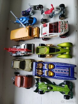 Hot Wheels - 2
