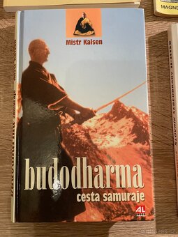 Prodám knihy - bojová umění - 2
