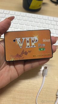 Prodám GSM kartu a sluchátko - 2