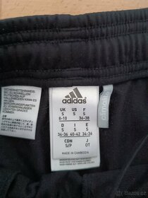 Nové Adidas kalhoty / tepláky lesklé, vel. S - 2