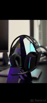 Herní sluchátka Logitech G733 bezdrátové - 2