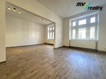 Jičín, Pronájem bytu 4+1, 108 m2,  Jičín - Valdické Předměst - 2