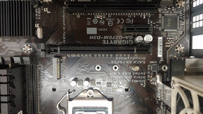 GIGABYTE GA-Q270M-D3H + i7-7700 + HyperX Predator 8GB - 2